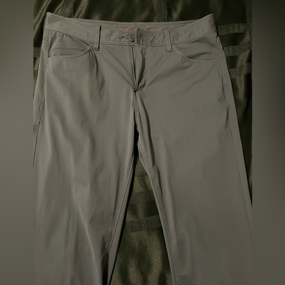 Rhone Commuter 5-Pocket Performance Pant